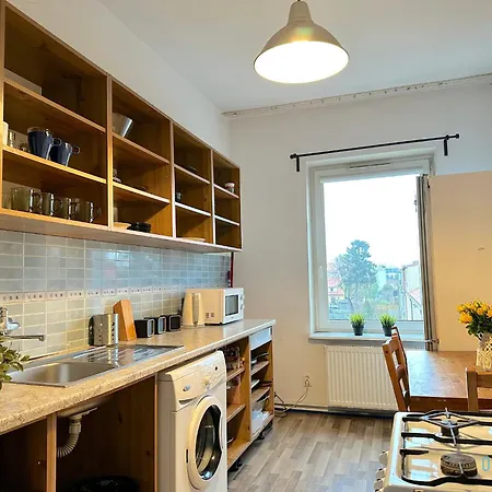 Privatunterkunft Beige -15 Minutes To Old Town & Seaside *