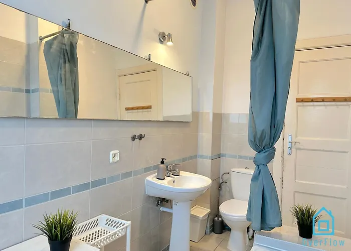 Beige -15 Minutes To Old Town & Seaside غدانسك